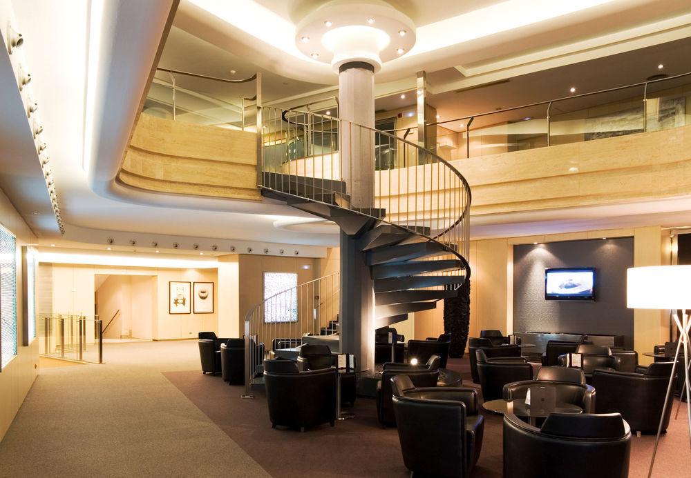 Exe Centro Hotel 4*