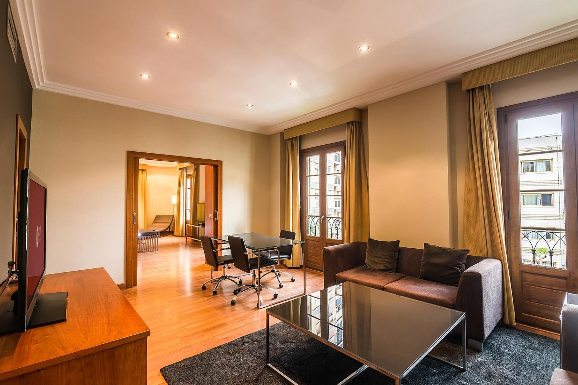 Exe Centro Hotel 4*