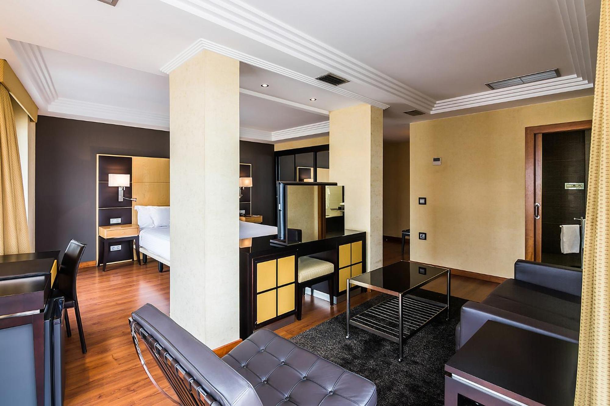 Exe Centro 4*