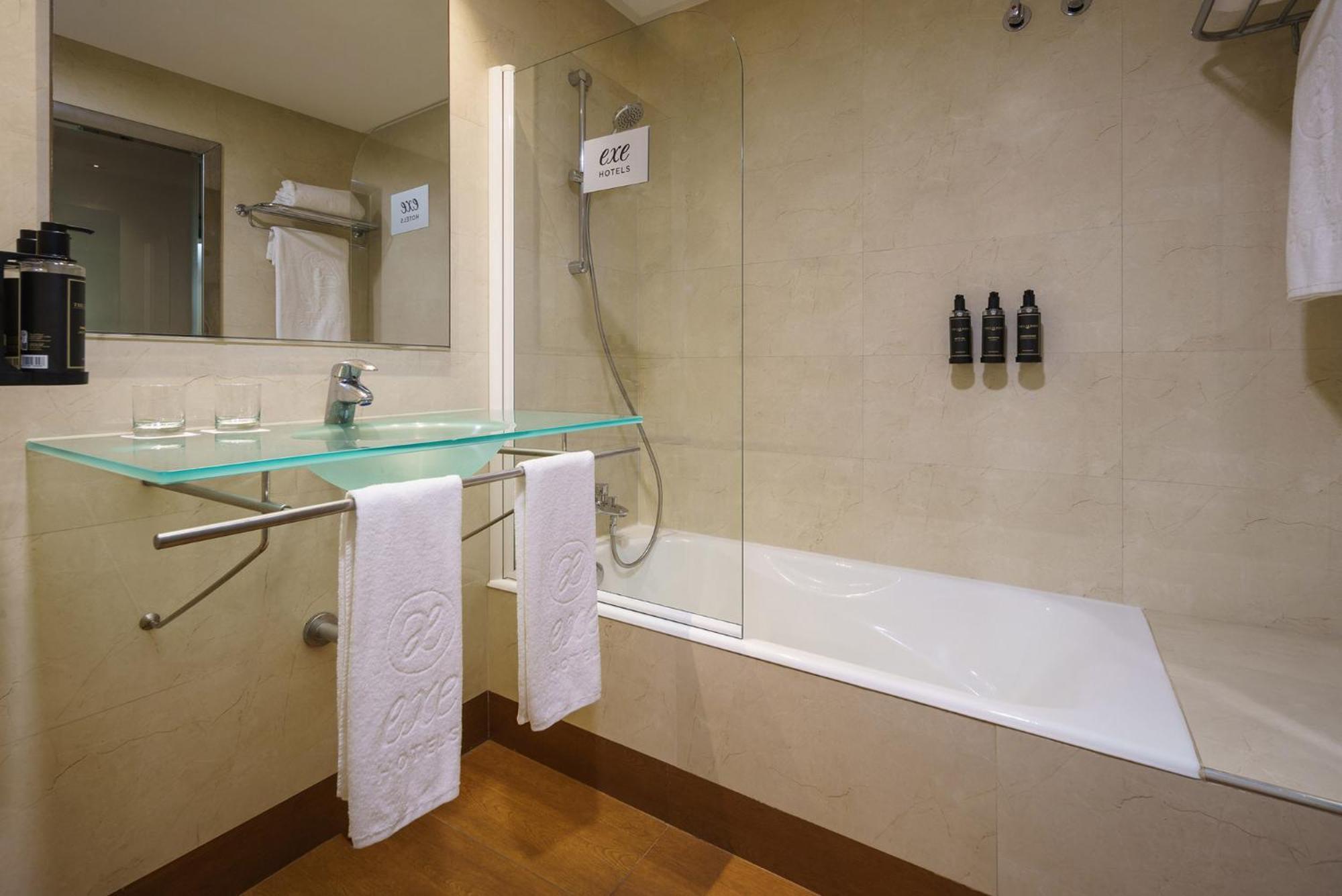 Exe Centro 4*