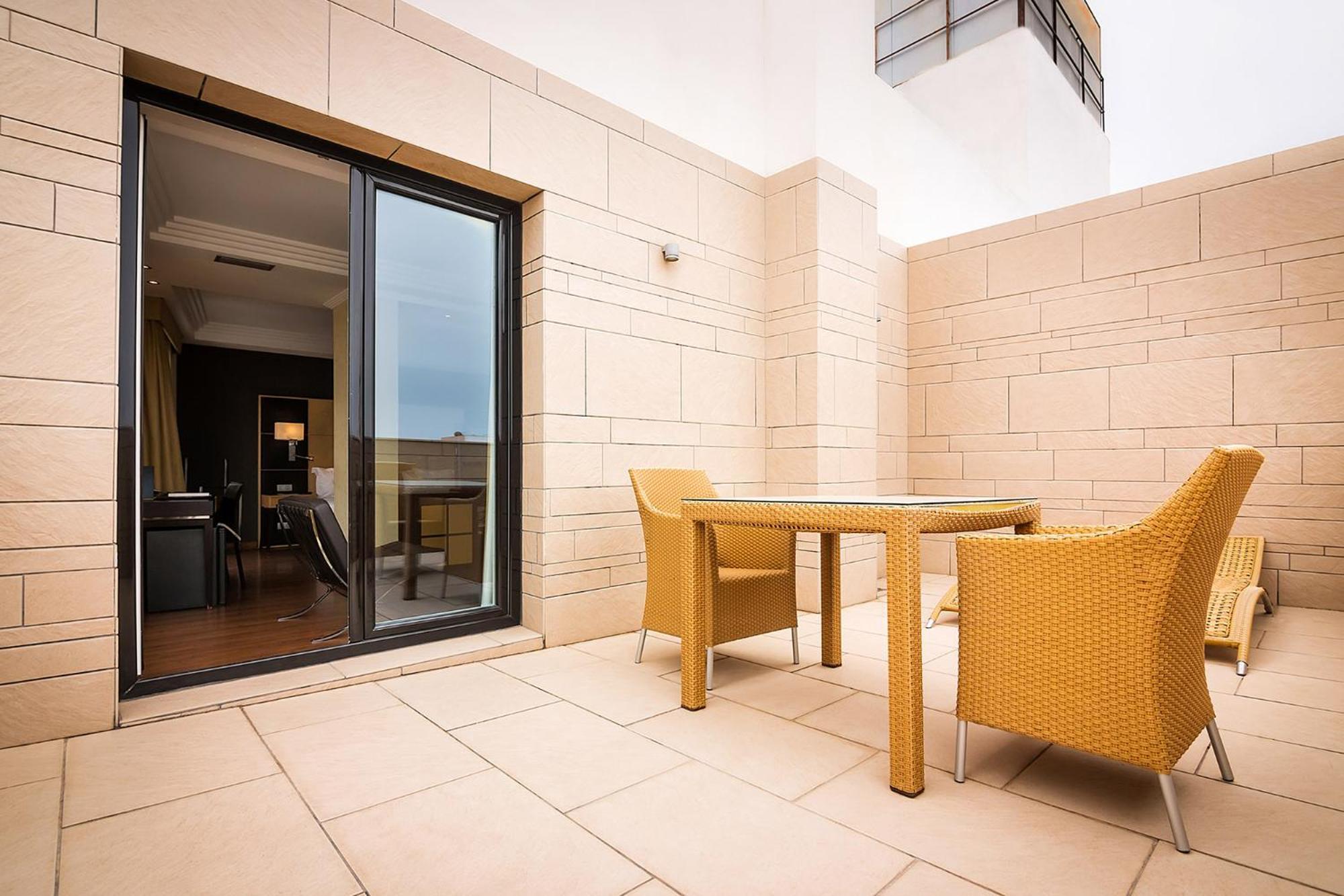Exe Centro 4* Almeria