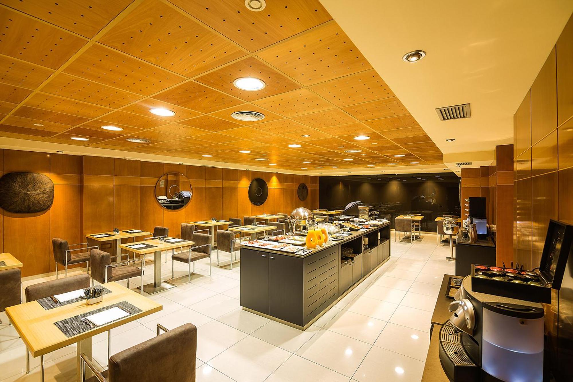 Hotel Exe Centro 4*